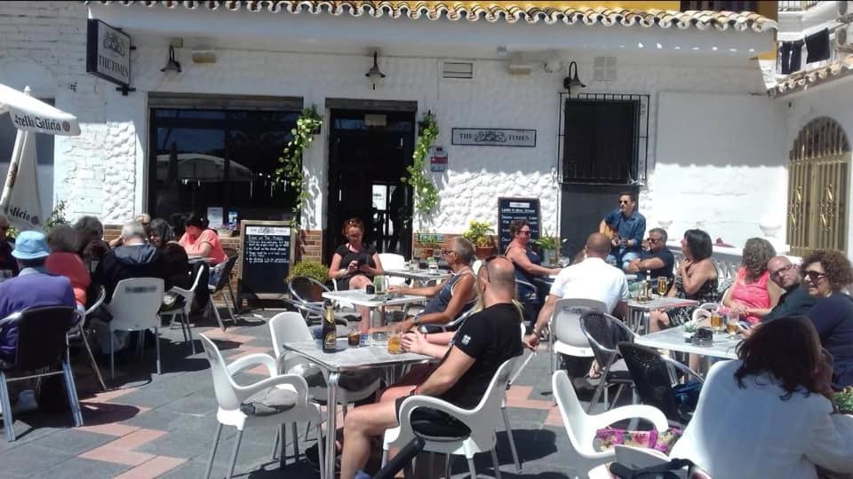 Fully Air Conditioned Riviera Apartment Mijas Costa 马拉加 外观 照片