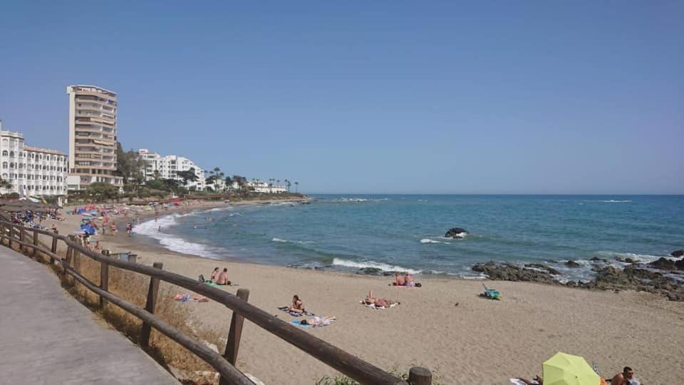 Fully Air Conditioned Riviera Apartment Mijas Costa 马拉加 外观 照片